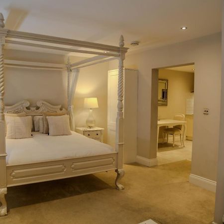 No.10 Preston Hotel Preston  Bagian luar foto