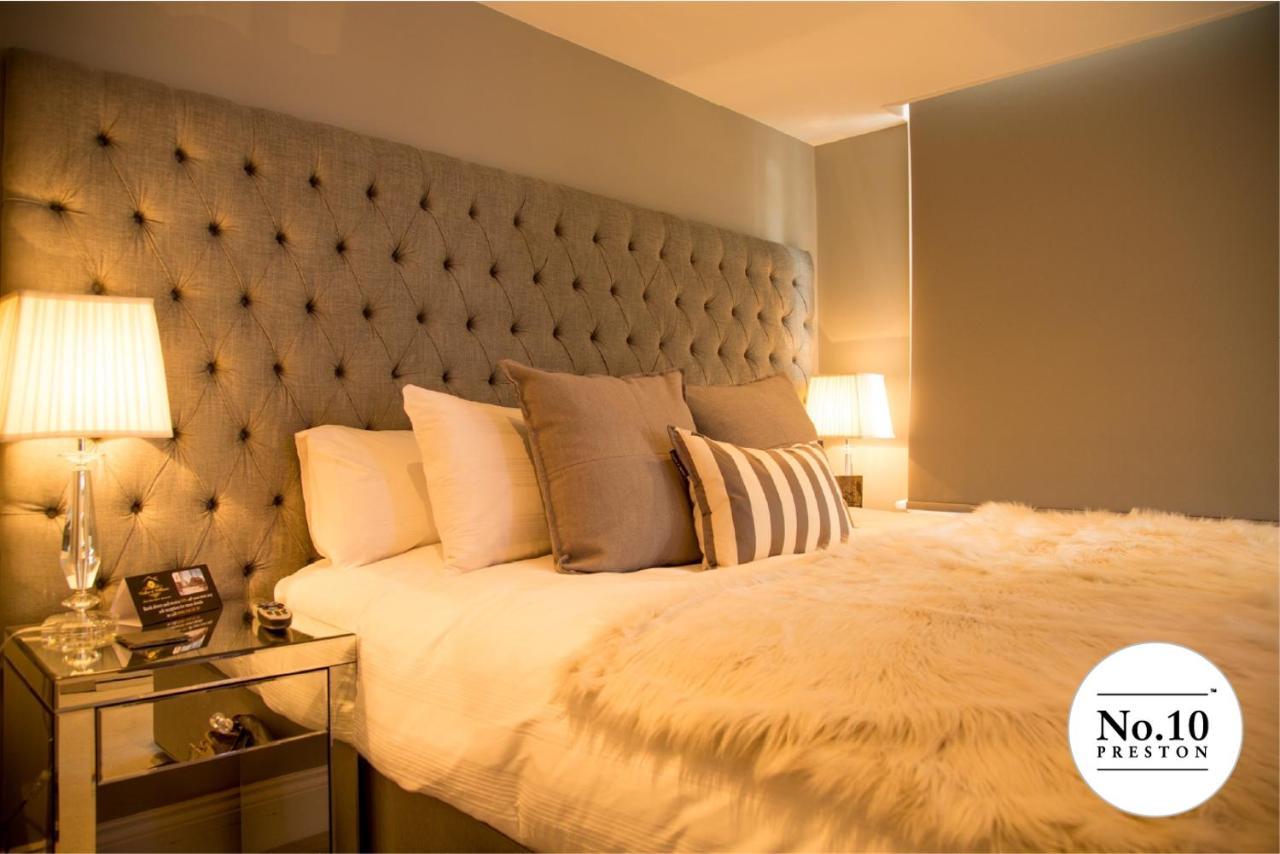 No.10 Preston Hotel Preston  Bagian luar foto